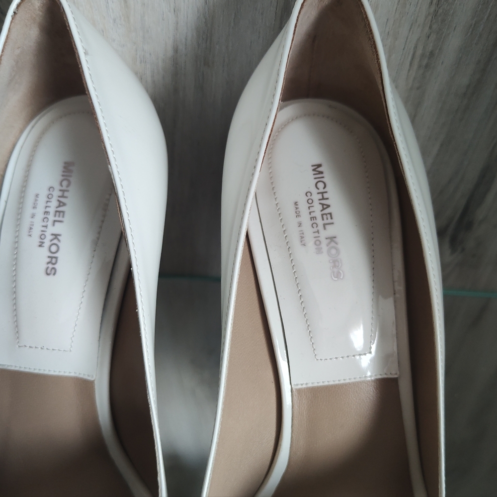 Michael Kors Collection Muse Runway Patent White Women's Heels SZ 37 - Picture 3 of 10